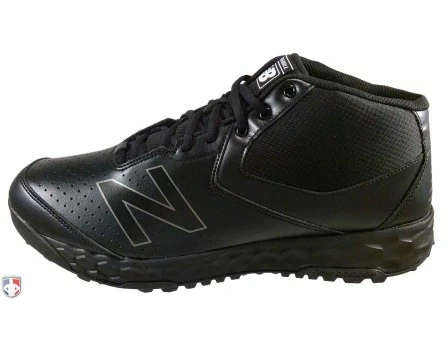 New Balance Referee And Umpire Shoes New Balance V3 All-Black Mid-Cut Umpire Base Shoes 4 New Balance Referee And Umpire Shoes New Balance V3 All-Black Mid-Cut Umpire Base Shoes - Image 2
