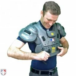 New Balance Referee And Umpire Shoes New Balance Challenger Mock Neck Short Sleeve Compression Shirt - Navy 10 New Balance Referee And Umpire Shoes New Balance Challenger Mock Neck Short Sleeve Compression Shirt - Navy -Cheap Bats Store TMMT717 N New Balance Mock Neck Challenger Short Sleeve Compression Shirt Navy Worn Putting on CP