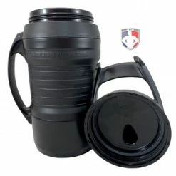 Under Armour Playmaker Half-Gallon Water Bottle 11 Under Armour Playmaker Half-Gallon Water Bottle -Cheap Bats Store UA SIDELINE BK Under Armour Playmaker Half Gallon Water Bottle lid off black