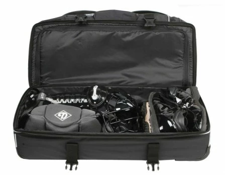 Diamond Umpire Gear Diamond Ultimate 33" Wheeled Umpire Equipment Bag With Telescopic Handle 6 Diamond Umpire Gear Diamond Ultimate 33" Wheeled Umpire Equipment Bag With Telescopic Handle - Image 4